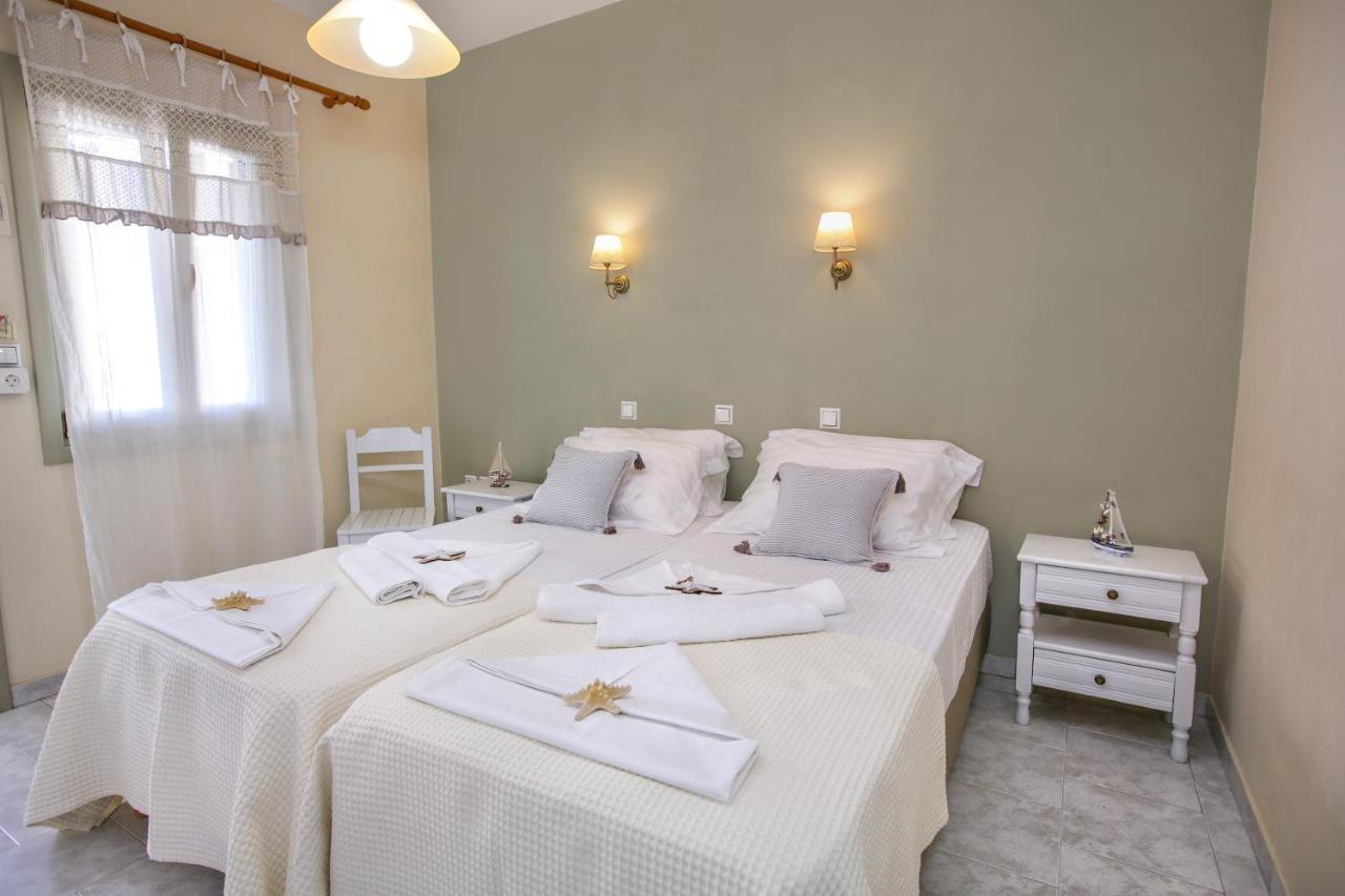 Alexandra'S Rooms Парікія Екстер'єр фото
